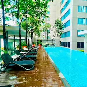 summer-suites-klcc-by-classy.kualalumpurs-hotels.com/